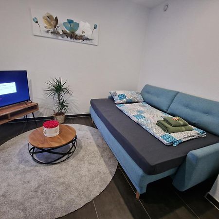 Exklusive Ferienwohnung In Lingen Holthausen 2Zim, 2Badez,Kueche,Balkon,Waschmaschine Εξωτερικό φωτογραφία