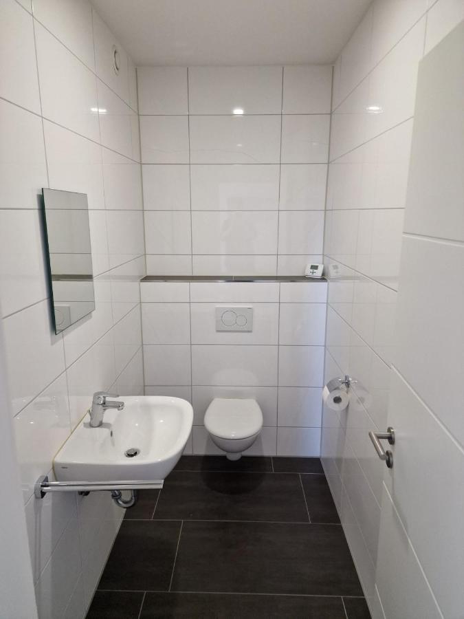 Exklusive Ferienwohnung In Lingen Holthausen 2Zim, 2Badez,Kueche,Balkon,Waschmaschine Εξωτερικό φωτογραφία